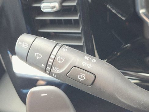 Used 2023 Chevrolet Silverado 1500 LT Trail Boss w/ LT Trail Boss Premium Package image 43