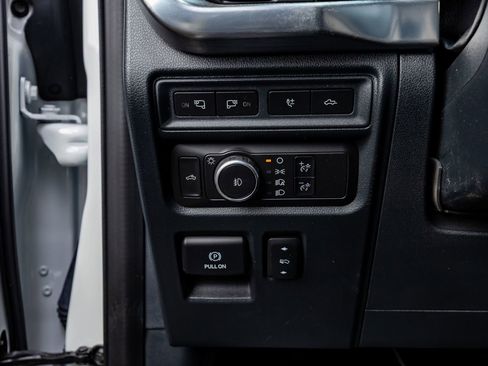 Used 2021 Ford F150 Lariat w/ Equipment Group 502A High image 21