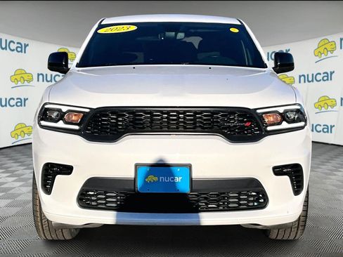 Used 2023 Dodge Durango GT image 2