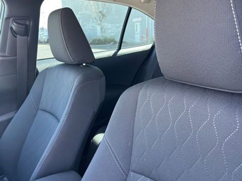 Used 2025 Toyota Corolla LE image 10