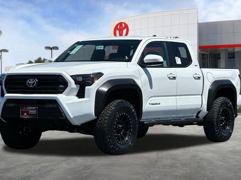 New 2026 Toyota Tacoma SR5 AWD/4WD image 8