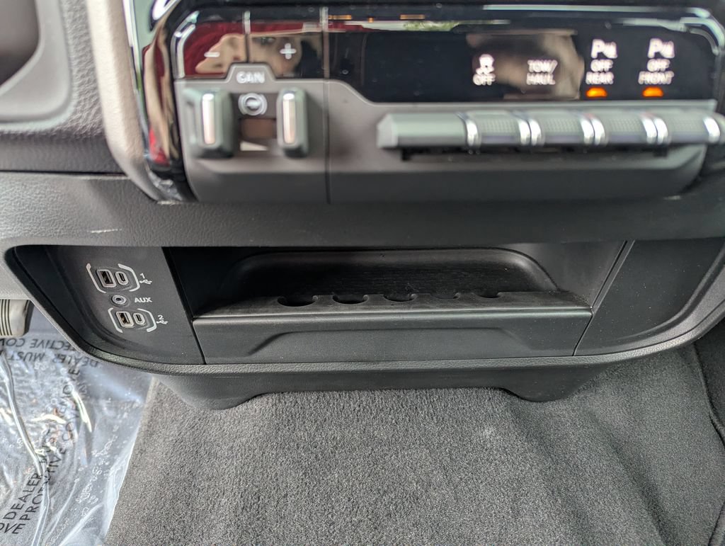 Used 2026 RAM 2500 Big Horn AWD/4WD image 26
