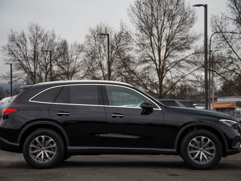 New 2026 Mercedes-Benz GLC 300 4MATIC image 5