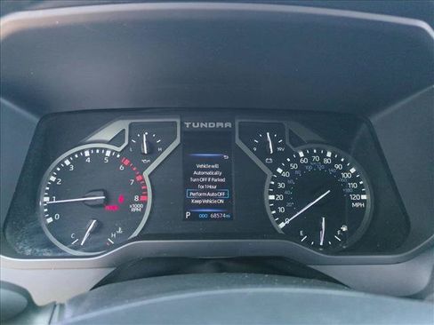 Used 2024 Toyota Tundra SR5 w/ SR5 Premium Package AWD/4WD image 11