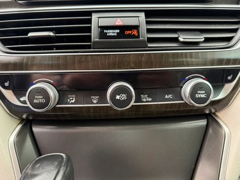 Used 2018 Honda Accord EX-L image 20