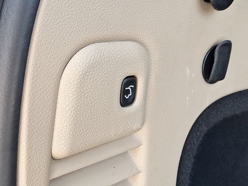 Used 2018 Jeep Grand Cherokee Limited AWD/4WD image 31