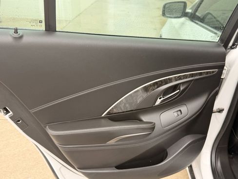 Used 2015 Buick LaCrosse Leather w/ Experience Buick Package FWD image 23