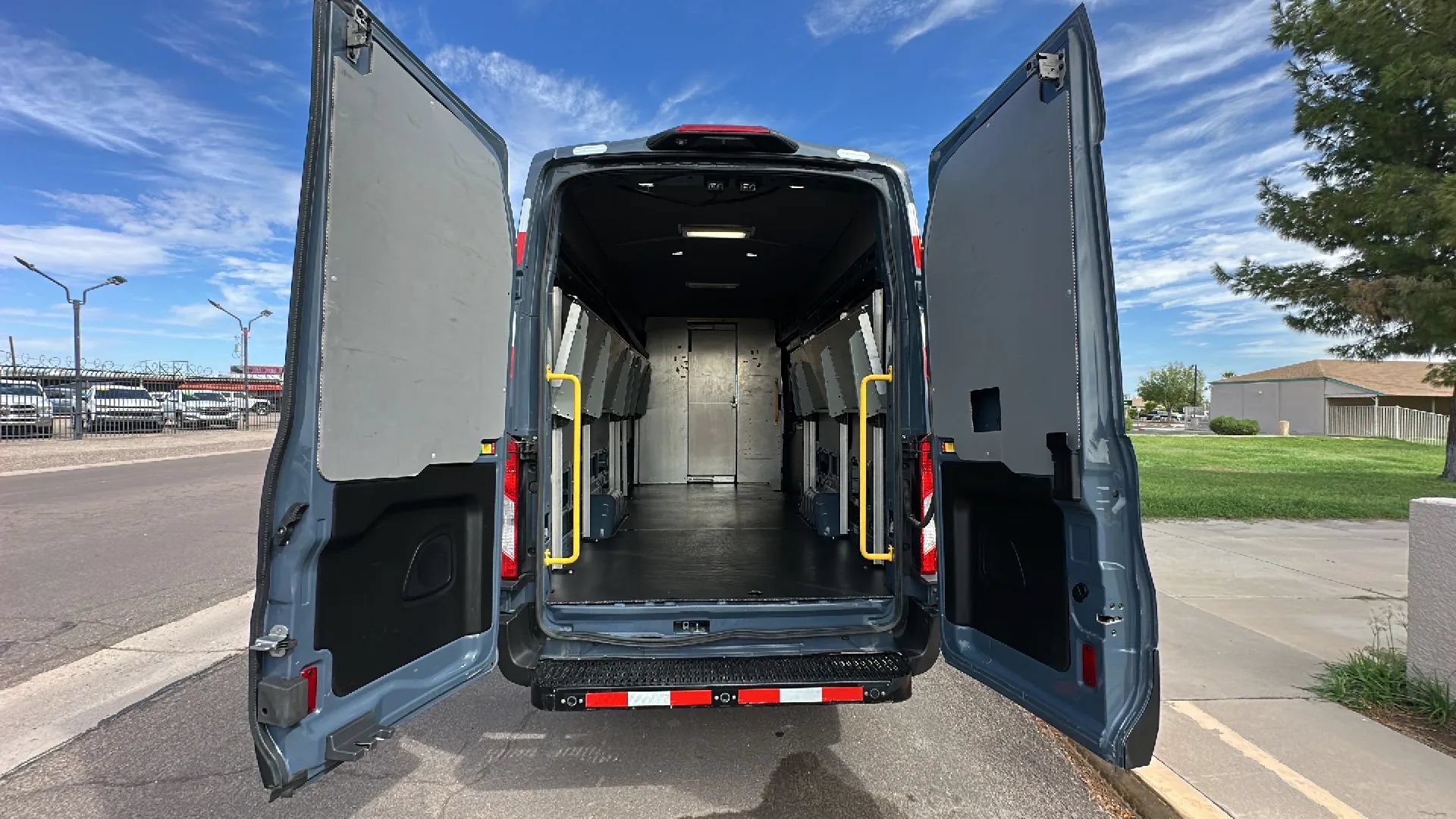 Used 2020 Ford Transit 250 148 High Roof Extended RWD image 6