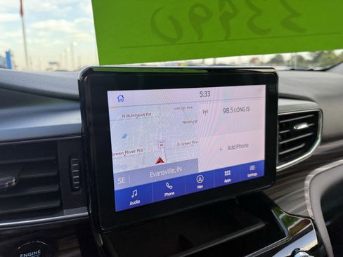 Used 2023 Ford Explorer Limited image 20