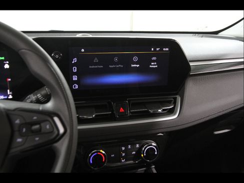 Certified 2025 Chevrolet TrailBlazer LT FWD image 9