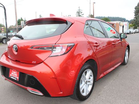 Used 2019 Toyota Corolla SE image 6