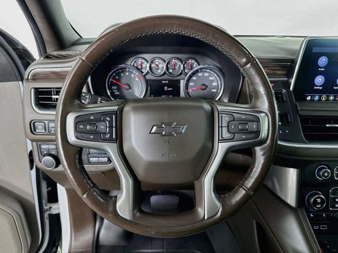 Used 2021 Chevrolet Tahoe Z71 w/ Z71 Signature Package AWD/4WD image 12