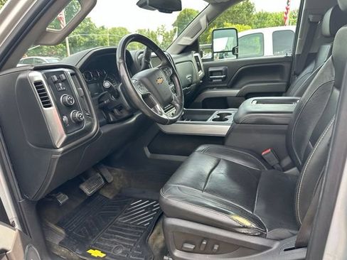 Used 2016 Chevrolet Silverado 2500 LTZ w/ Duramax Plus Package AWD/4WD image 9