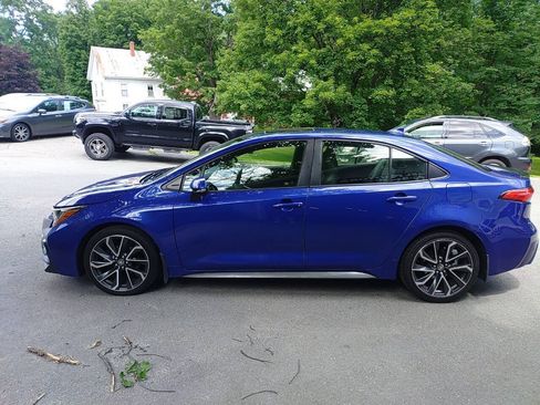 Used 2020 Toyota Corolla XSE FWD image 1