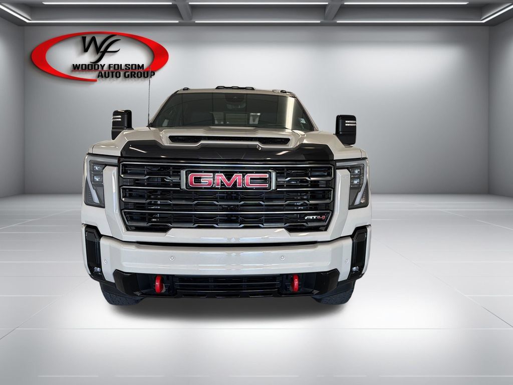 New 2026 GMC Sierra 2500 AT4 w/ Technology Package AWD/4WD image 2