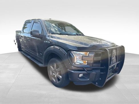 Used 2015 Ford F150 Lariat AWD/4WD image 4