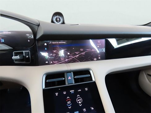 New 2025 Porsche Taycan image 29