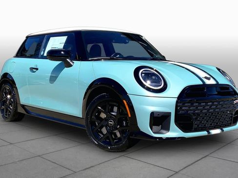 New 2026 MINI Cooper S image 2