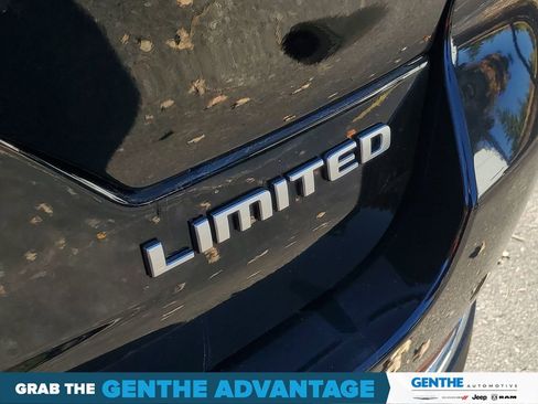 Certified 2024 Jeep Grand Cherokee Limited AWD/4WD image 6