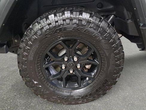 Certified 2024 Jeep Wrangler Willys image 35