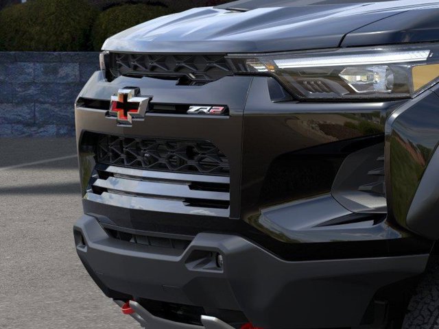 New 2026 Chevrolet Colorado ZR2 w/ Technology Package AWD/4WD image 15