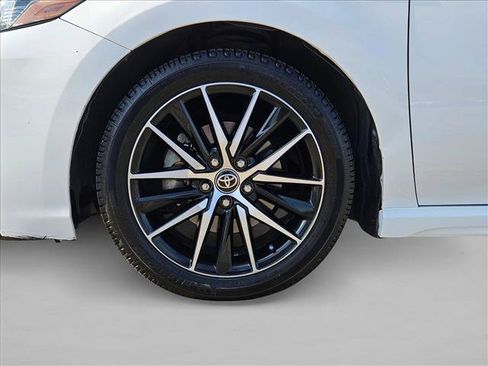 Used 2023 Toyota Camry SE FWD image 22