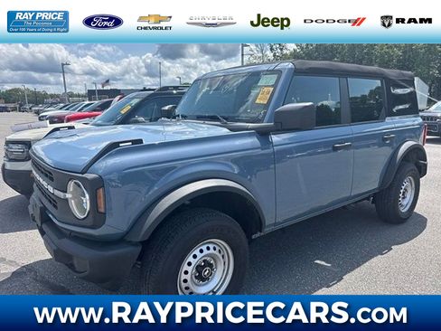Certified 2025 Ford Bronco 4-Door AWD/4WD image 1
