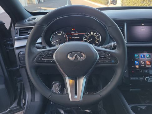 Used 2021 INFINITI QX50 Luxe w/ Appearance Package image 12