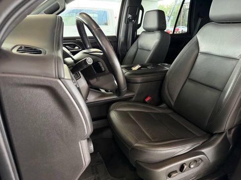 Used 2021 Chevrolet Tahoe LT RWD image 14