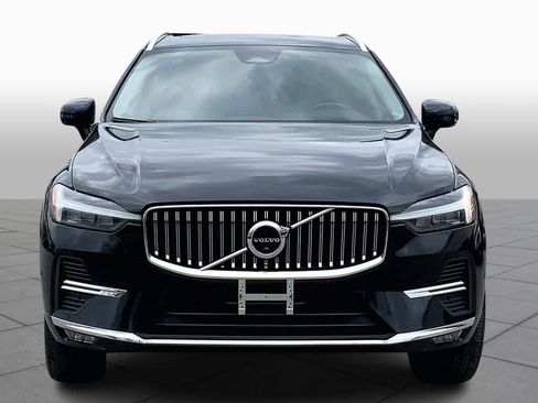 Used 2022 Volvo XC60 B5 Inscription w/ Advanced Package image 4