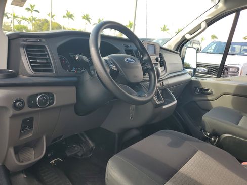 Used 2024 Ford Transit 250 w/ Exterior Upgrade Package image 9