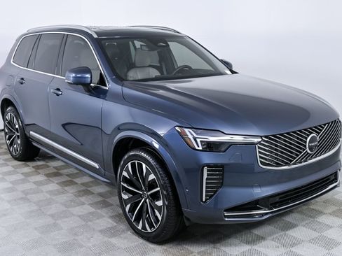 Certified 2026 Volvo XC90 T8 Ultra w/ Protection Package Premier image 29