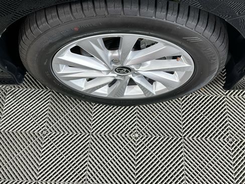 Used 2024 Toyota Camry LE image 11