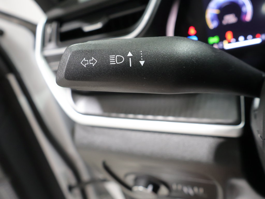 Used 2023 Jeep Grand Cherokee L Laredo AWD/4WD image 35