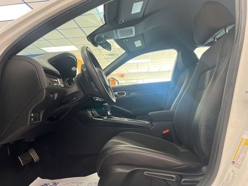 Used 2023 Honda Civic Sport image 17