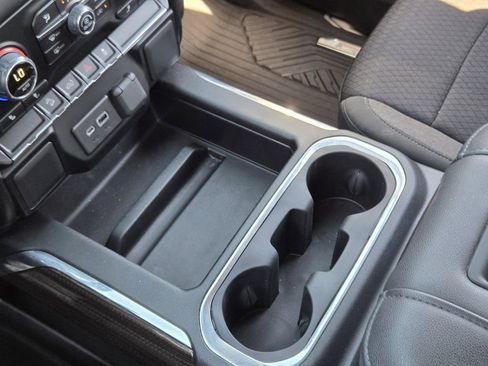 Used 2022 Chevrolet Silverado 1500 LT Trail Boss image 26