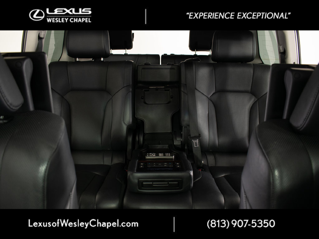 Used 2016 Lexus LX 570 4WD w/ Luxury Package image 18