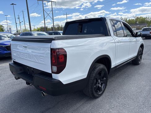 Certified 2025 Honda Ridgeline Black Edition image 7