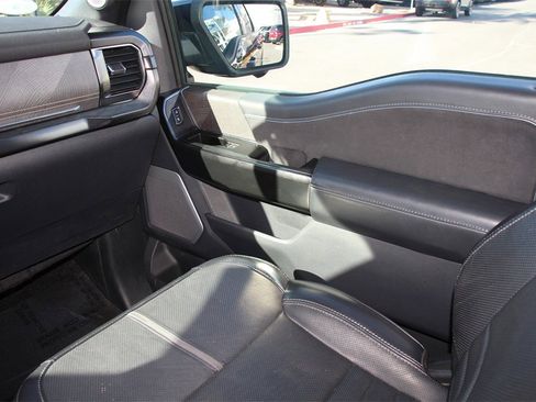 Certified 2023 Ford F150 Platinum w/ Equipment Group 701A High image 18