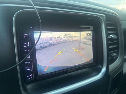 Used 2017 RAM 2500 Tradesman w/ Chrome Appearance Group image 23