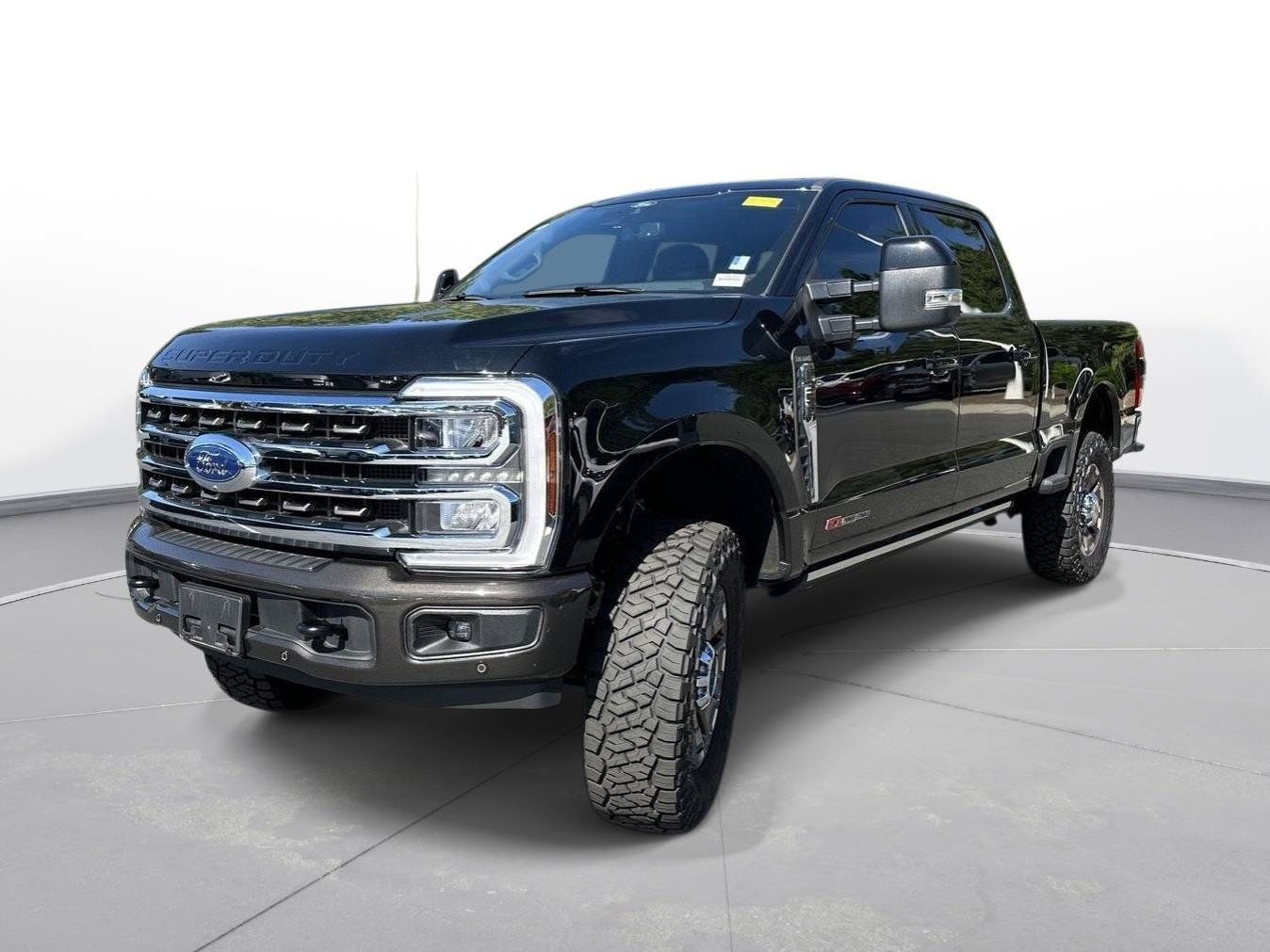 Used 2024 Ford F350 King Ranch AWD/4WD image 2