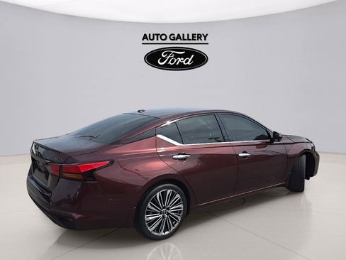 Used 2024 Nissan Altima 2.5 SL FWD image 4