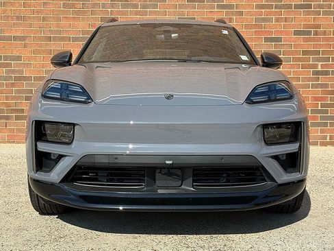 New 2025 Porsche Macan Turbo Electric AWD/4WD image 10