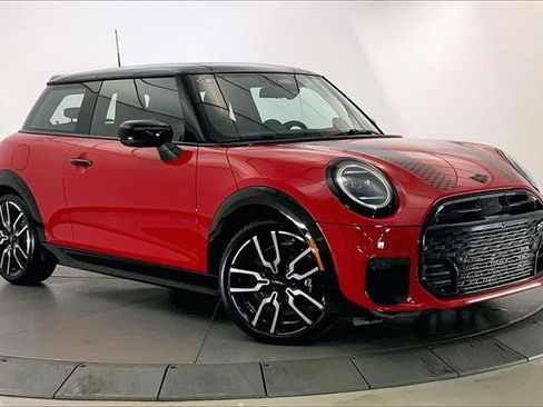 Used 2025 MINI Cooper S image 1