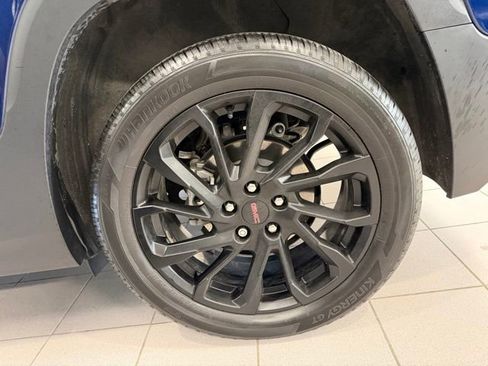 Used 2023 GMC Terrain SLE w/ Elevation Edition FWD image 43