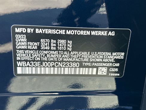 Used 2023 BMW 760i xDrive AWD/4WD image 27