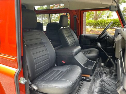 Used 1996 Land Rover Defender image 9