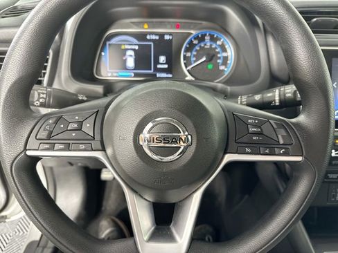 Used 2022 Nissan Leaf S Plus image 18
