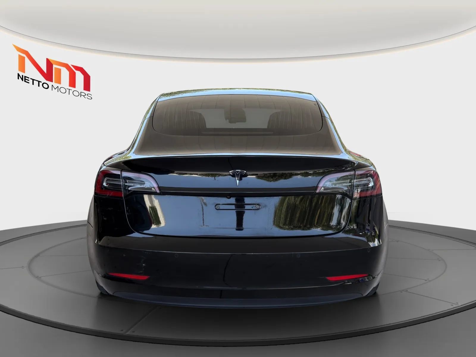 Used 2020 Tesla Model 3 RWD image 4