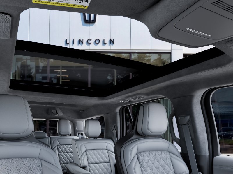 New 2027 Lincoln Navigator Black Label AWD/4WD image 22